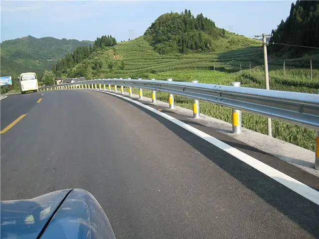 淮安公路護欄生產廠家